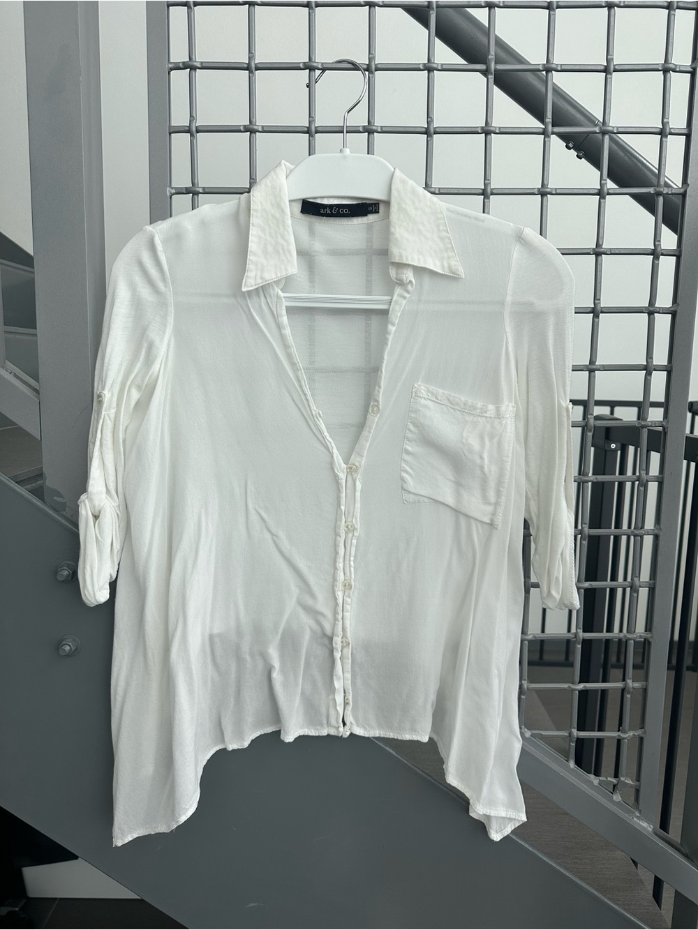 Ark & Co White Button-Down Lightweight Flowy Shirt Size S
